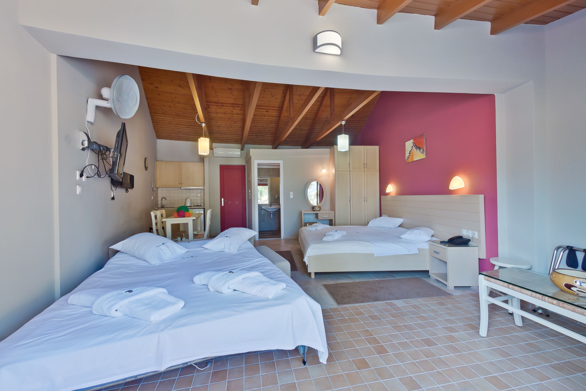 Rouda Bay Beach Hotel ميكروس جيالوس المظهر الخارجي الصورة