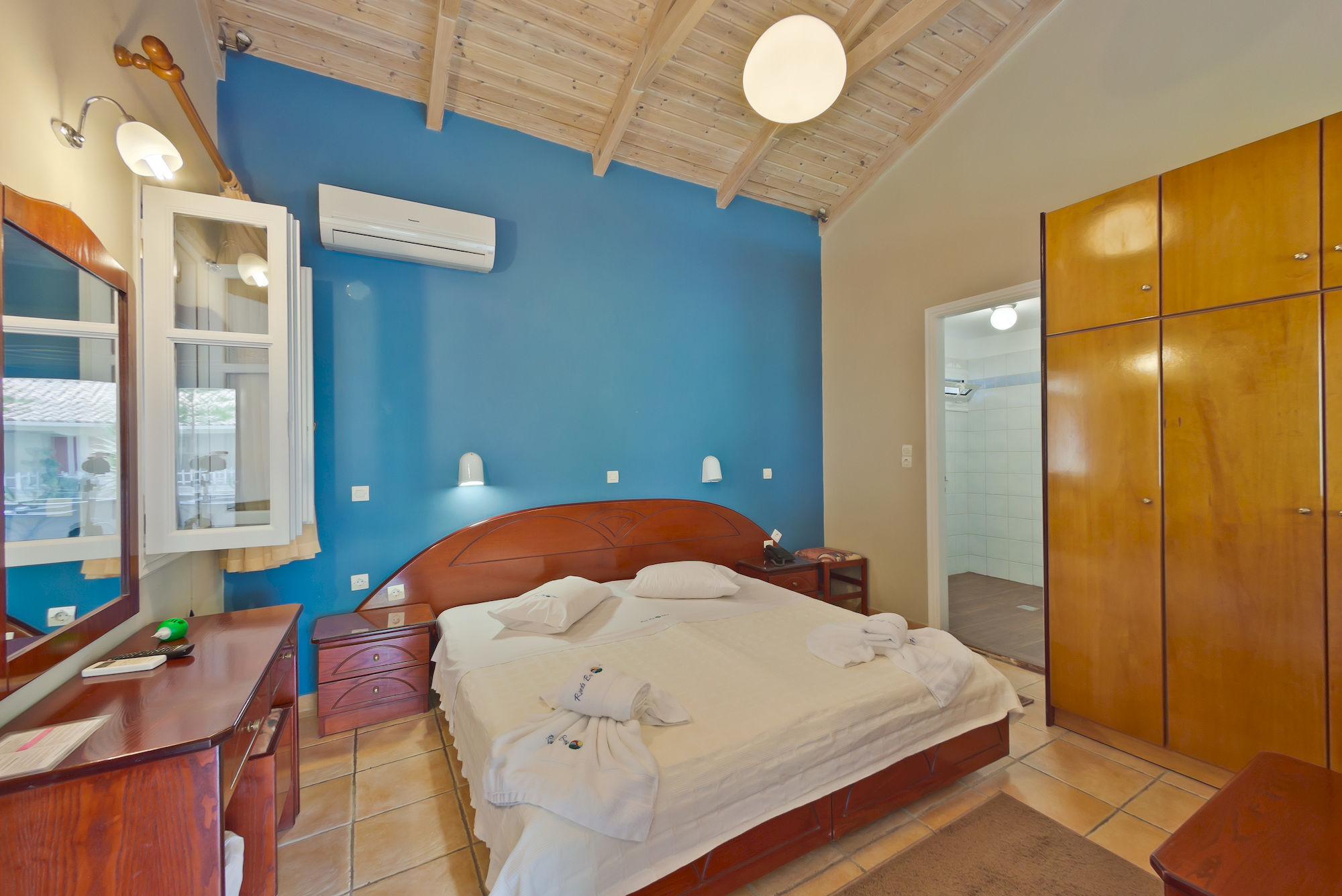 Rouda Bay Beach Hotel ميكروس جيالوس المظهر الخارجي الصورة