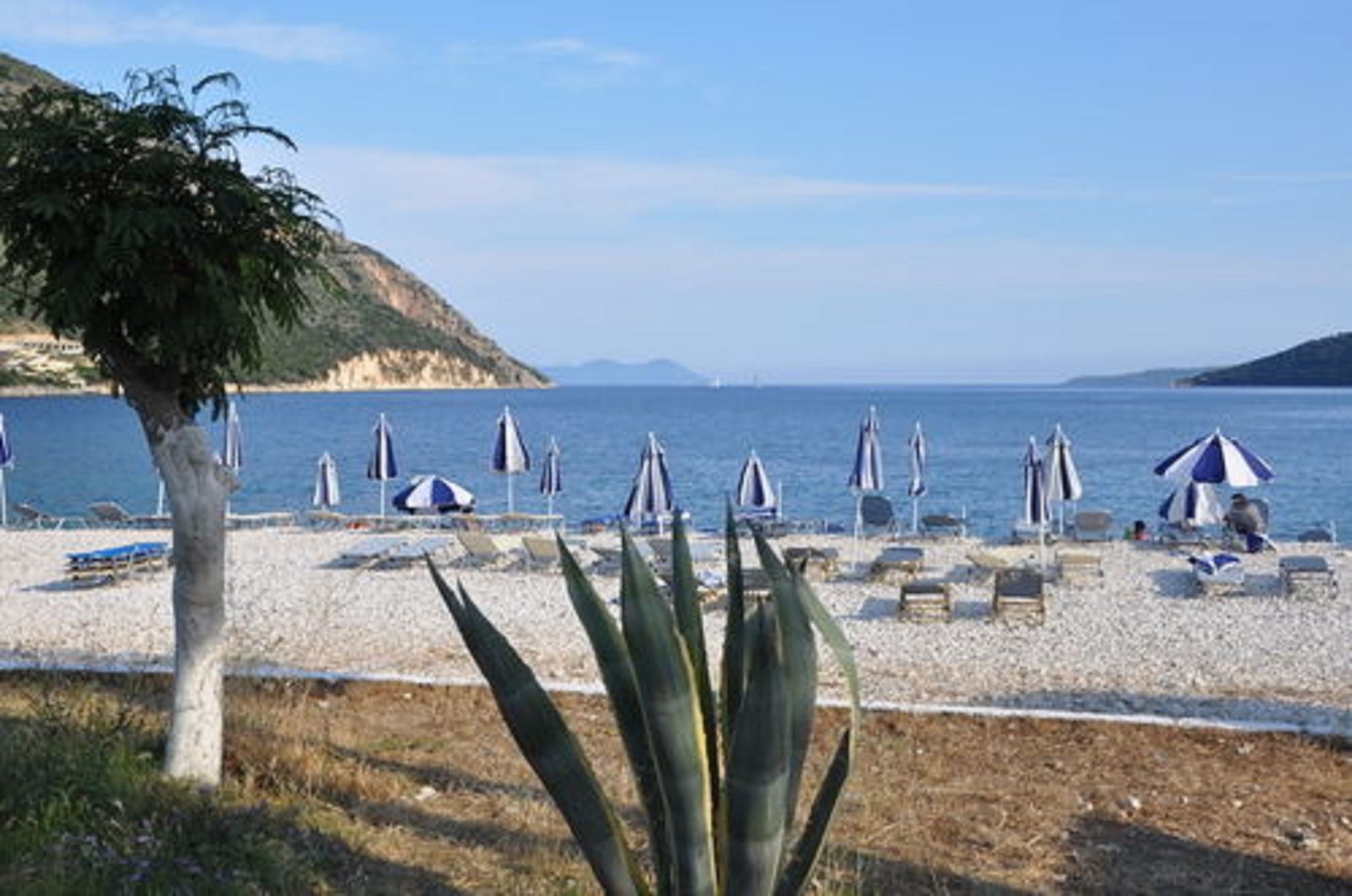 Rouda Bay Beach Hotel ميكروس جيالوس المظهر الخارجي الصورة