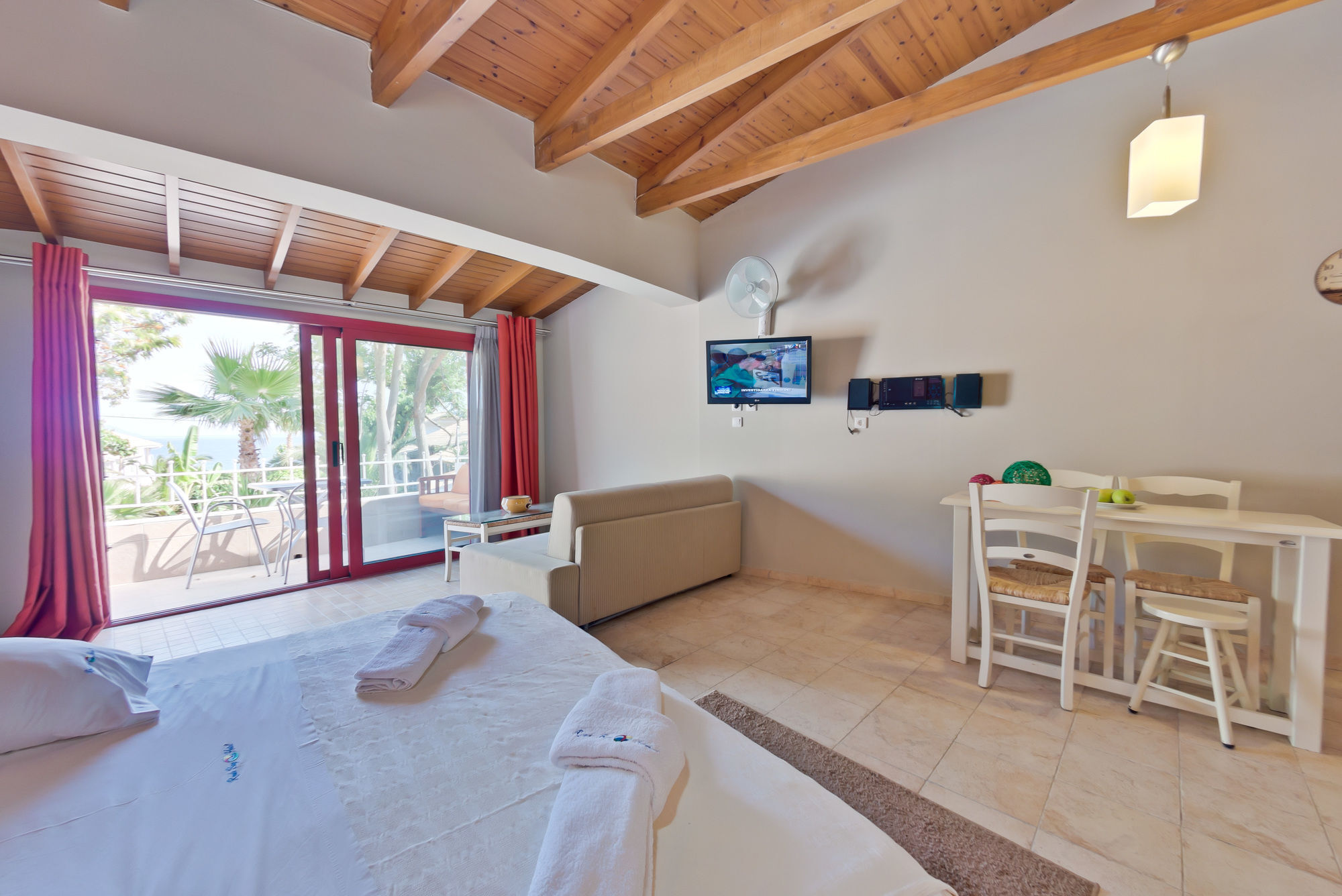 Rouda Bay Beach Hotel ميكروس جيالوس المظهر الخارجي الصورة