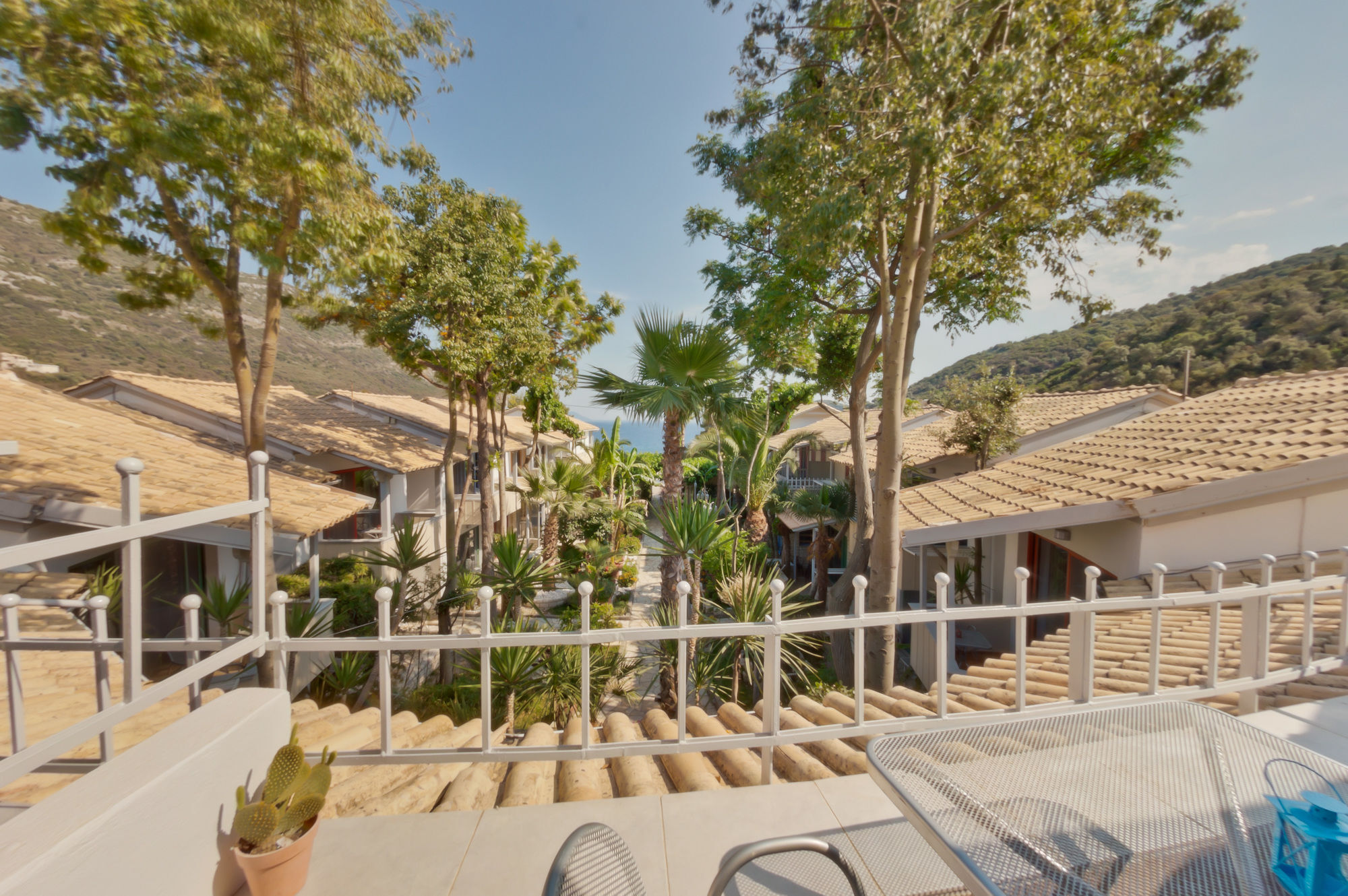 Rouda Bay Beach Hotel ميكروس جيالوس المظهر الخارجي الصورة