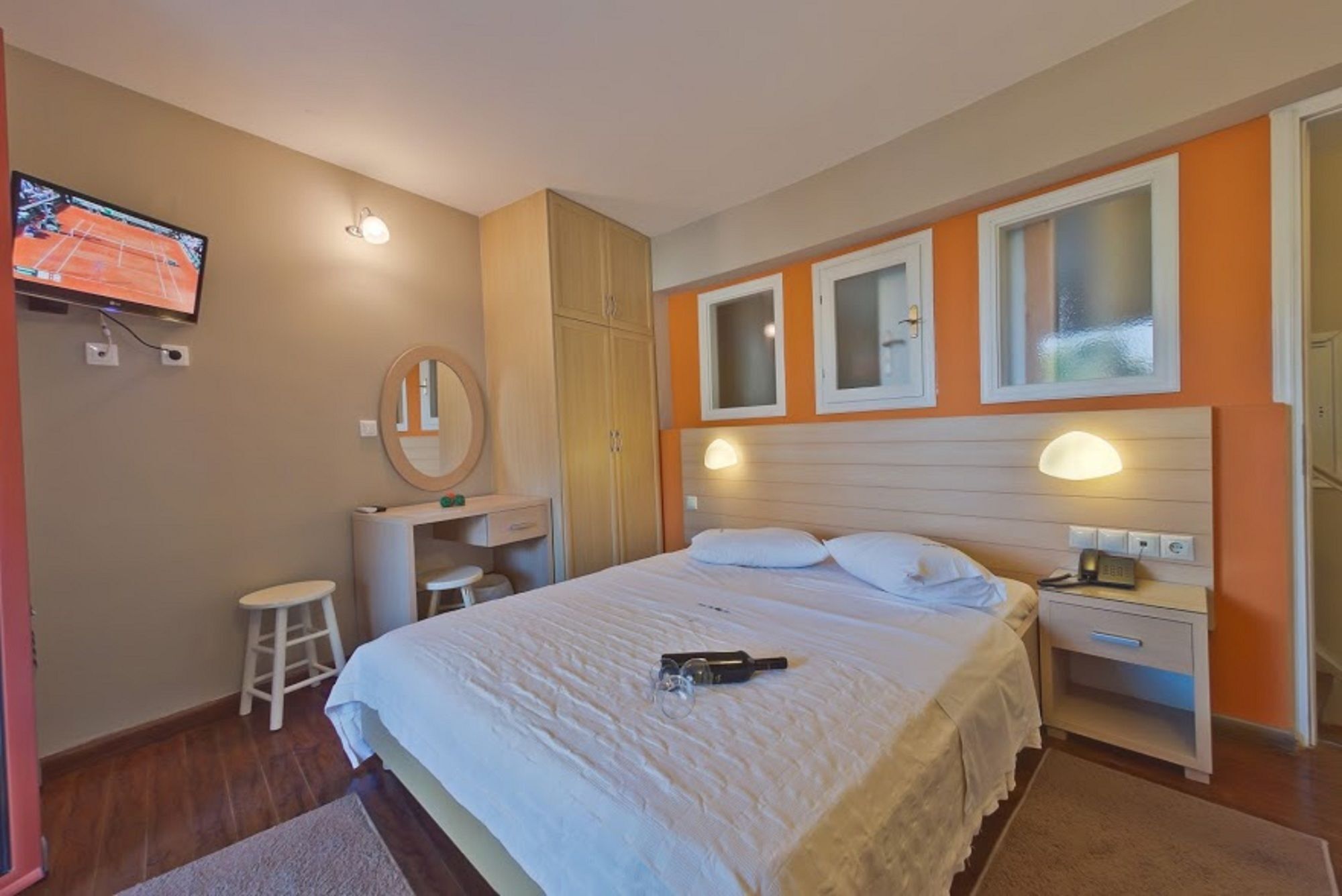 Rouda Bay Beach Hotel ميكروس جيالوس المظهر الخارجي الصورة